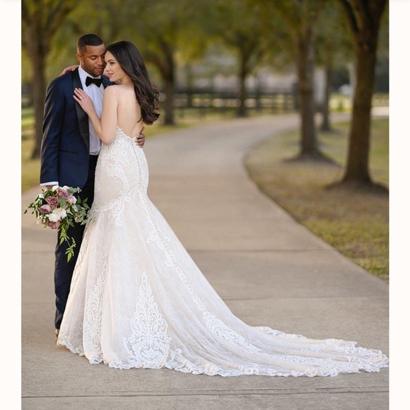 Martina Liana Style # 1250 beaded wedding dress - Picture 3 of 16